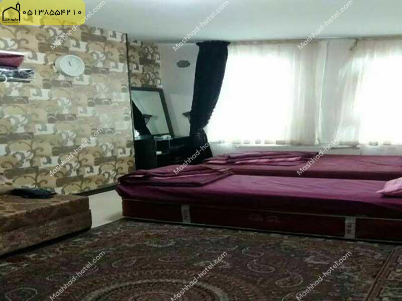 اتاق 5 تخته فولبرد (1 تخت دبل و 3 تخت سینگل)