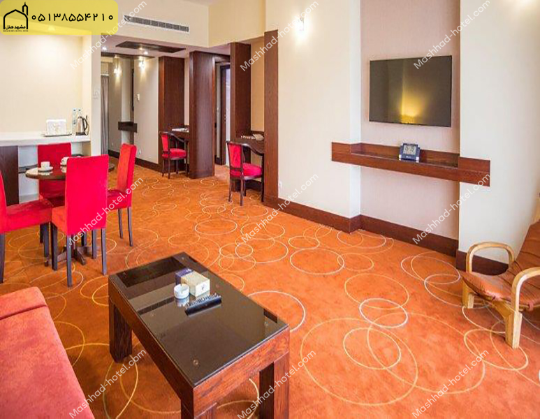 سوئیت رویال ویژه با ظرفیت چهار نفر