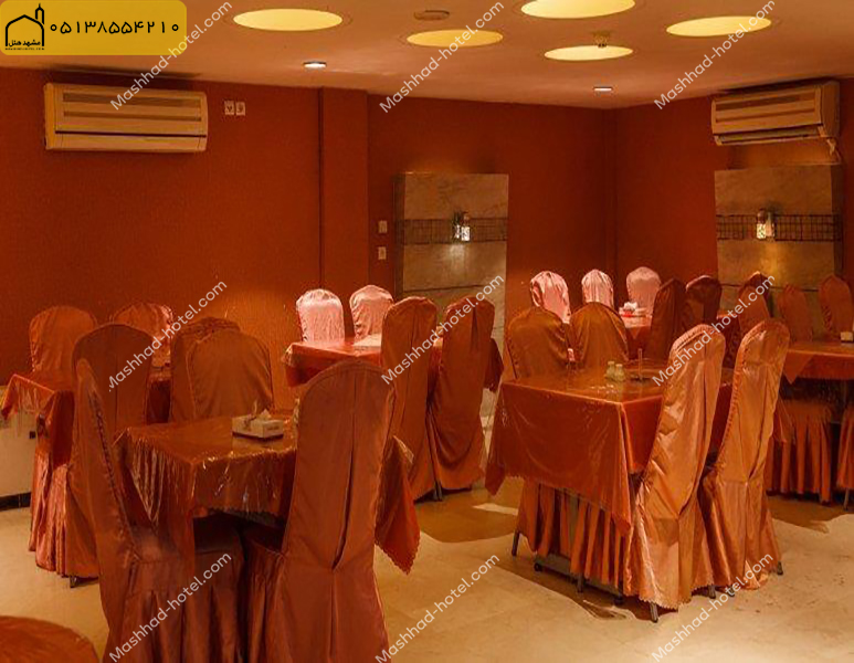 اتاق چهار تخته(سه تخت+کاناپه)(فولبرد) با ظرفیت چهار نفر