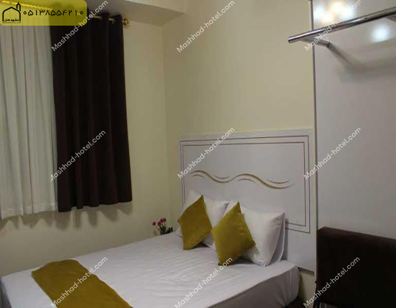 اتاق سه تخته فولبرد با ظرفیت سه نفر