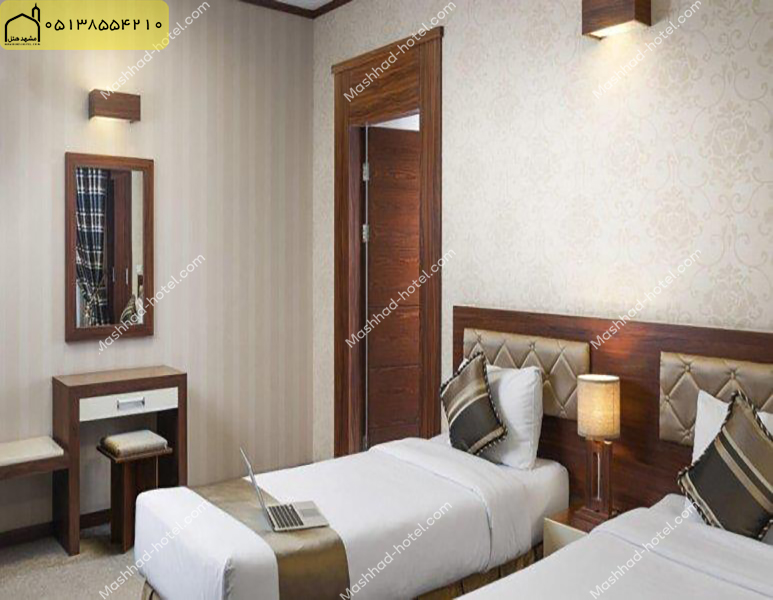 اتاق سه تخته فولبرد با ظرفیت سه نفر