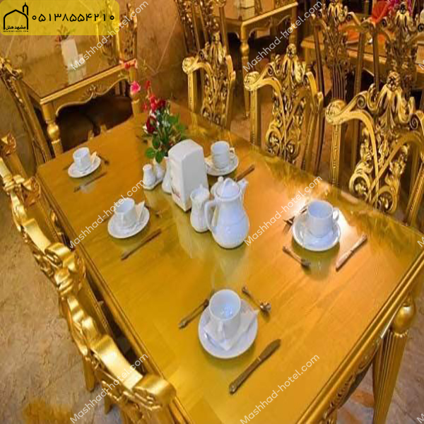 سوئیت دو خوابه پنج تخته فولبرد با ظرفیت پنج نفر